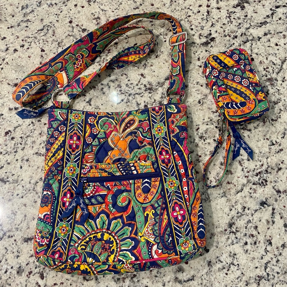 Vera Bradley Crossbody and matching Cardholder